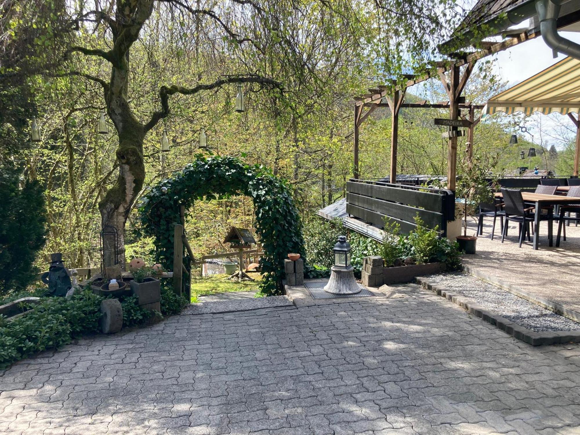 瓦尔哈拉住宿加早餐旅馆 施马伦贝格 外观 照片